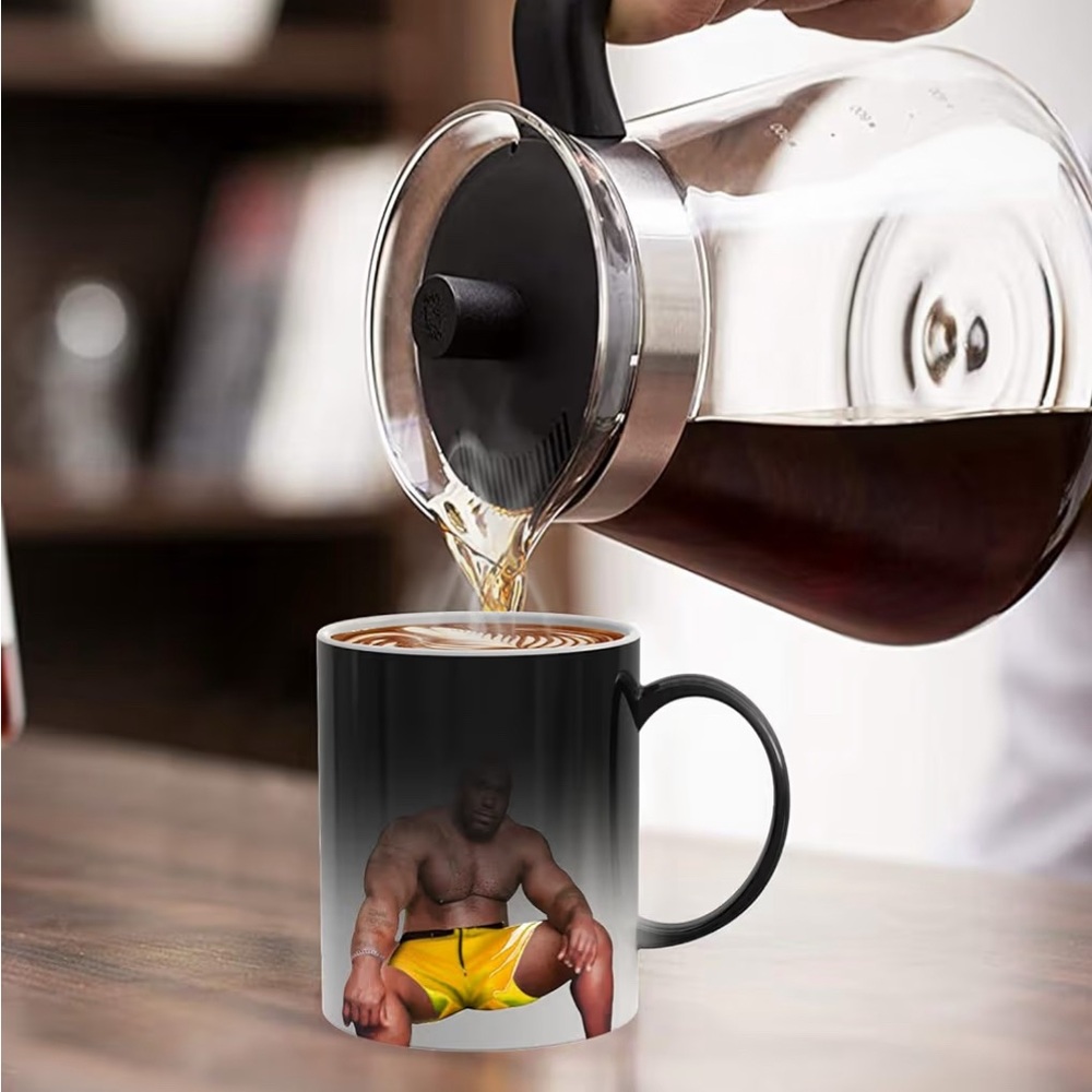 Barry Wood Heat Activated Reveal Mug - Picture 3 of 5